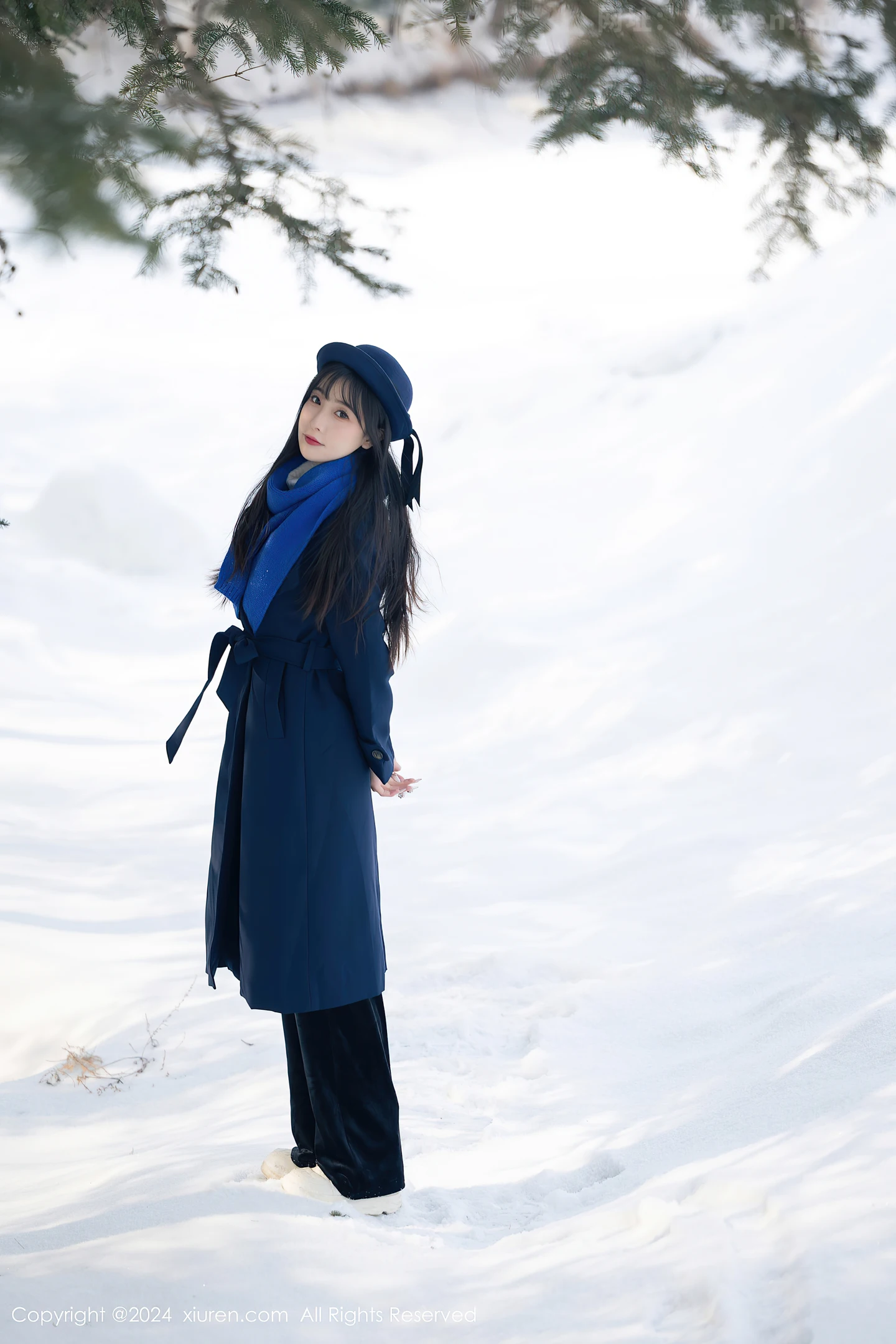 图片[6]-[XiuRen秀人网]VOL.8325 模特林星阑雪地场景+性感黑色蕾丝情趣内衣配黑丝吊袜诱惑写真88P-秀人网官方网站